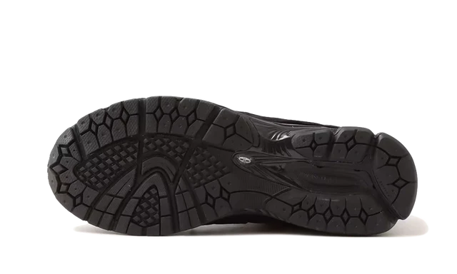 New Balance 2002DX Protection Pack Black — Bons prix — Luve Sneakers