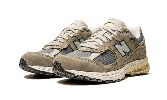 New Balance 2002R Protection Pack Mirage Grey — Authentiques & neuves — Luve Sneakers