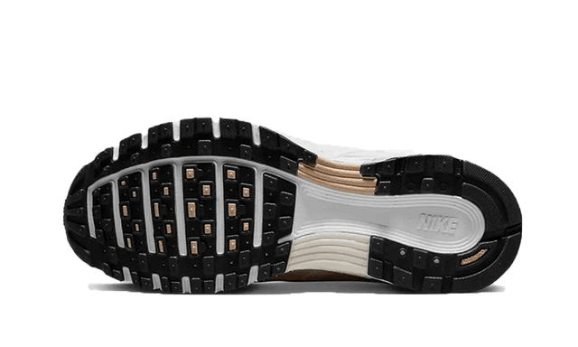 Nike P-6000 Sail Gold — Bons prix — Luve Sneakers