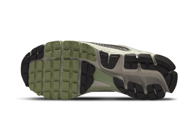 Nike Zoom Vomero 5 Cobblestone — Bons prix — Luve Sneakers