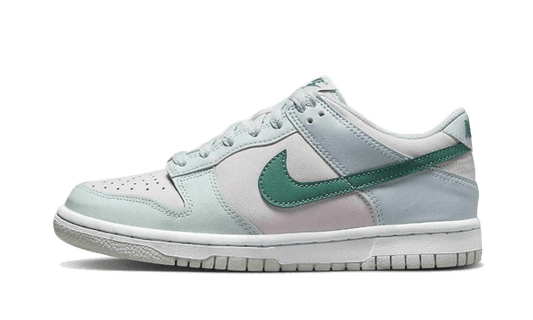 Nike Dunk Low Mineral Teal — Livraison 24h depuis la Belgique — Luve Sneakers