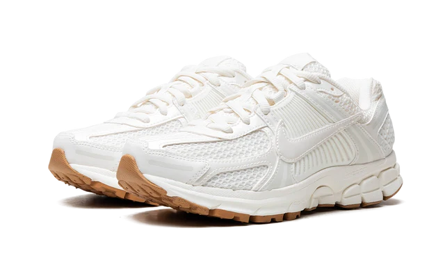 Nike Zoom Vomero 5 White Gum — Authentiques & neuves — Luve Sneakers