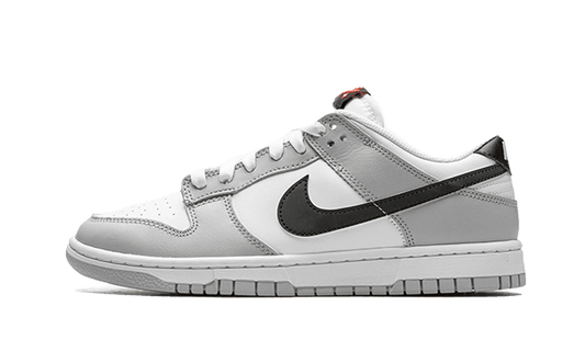 Nike Dunk Low SE Lottery Pack Grey Fog pointure 42,5 neuve et authentique, prix under-market, livraison rapide en Belgique – Luve Sneakers