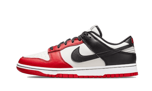 Nike Dunk Low EMB NBA 75th Anniversary Chicago pointure 45 neuve et authentique, prix under-market, livraison rapide en Belgique – Luve Sneakers