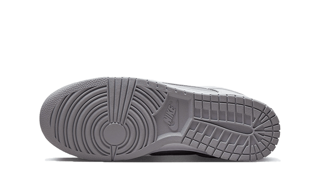 nan pointure nan neuve et authentique, prix under-market, livraison rapide en Belgique – Luve Sneakers