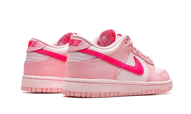 Nike Dunk Low Triple Pink (Barbie) — Bons prix — Luve Sneakers