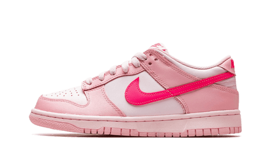 Nike Dunk Low Triple Pink (Barbie) — Livraison 24h depuis la Belgique — Luve Sneakers
