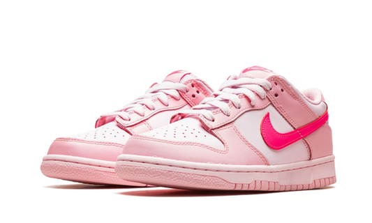Nike Dunk Low Triple Pink (Barbie) — Authentiques & neuves — Luve Sneakers